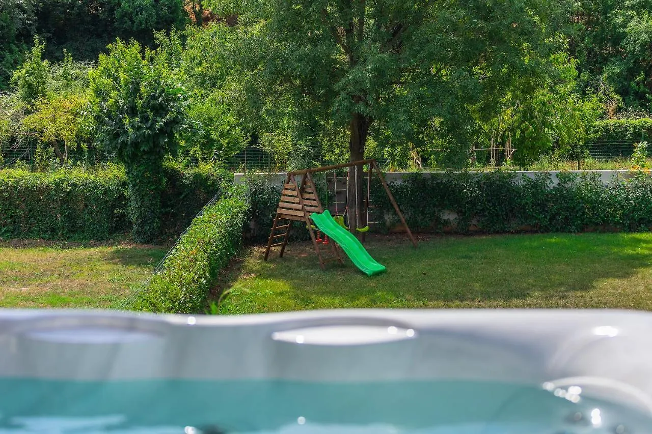 Villa Cascada Muntic